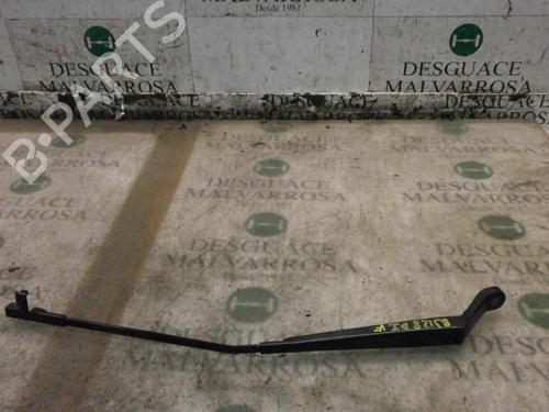 Used Front windshield wiper arm Front windshield wiper arm 3782189 3782189