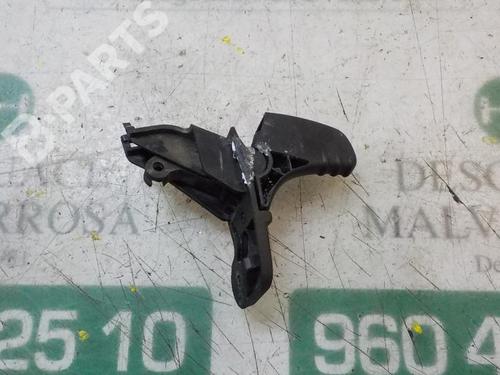 Used Front left interior door handle Front left interior door handle RENAULT TWINGO II (CN0_) 1.2 16V (CN04, CN0B) (75 hp) 3874054 3874054