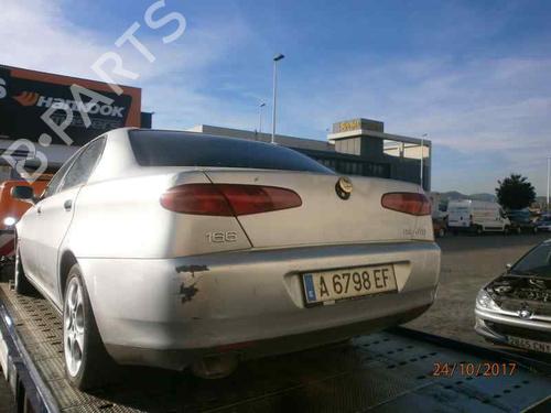 Lampa oświetlenia wnętrza ALFA ROMEO 166 (936_) 2.4 JTD (936A2A__) | BP7411502I8 