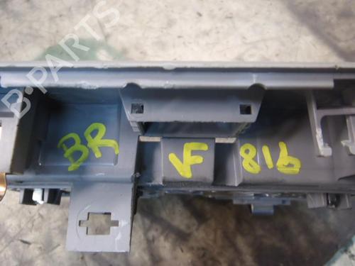 Plafonnier TOYOTA YARIS (_P9_) 1.4 D-4D (NLP90_, NLP90R) | BP7409696I8 