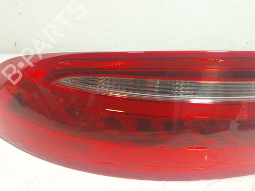 Feu arrière gauche JAGUAR XE (X760) 2.0 D (180 hp) 31833878