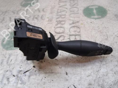 Used Steering column stalk Steering column stalk FORD FUSION (JU_) 1.4 TDCi (68 hp) 3824827 3824827