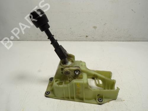 Used Gear lever Gear lever ALFA ROMEO BRERA (939_) 2.4 JTDM 20V (939DXD1B, 939DXD12) (200 hp) 8938304 8938304