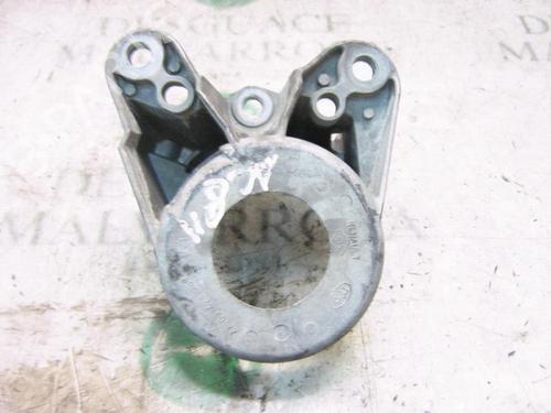 Used Engine mount RENAULT CLIO II (BB_, CB_) [1998-2016]  9086576