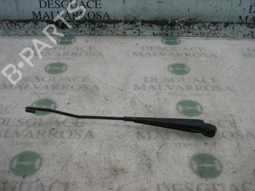 front-wipers-mechanism-nissan-trade-van-1996-1997-1998-1999-2000-2001-3747109 main image