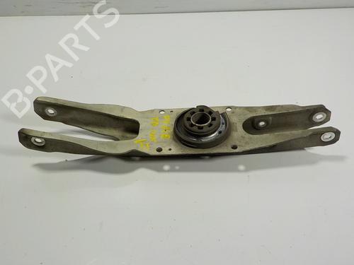 Used Right rear suspension arm Right rear suspension arm 11741146 11741146