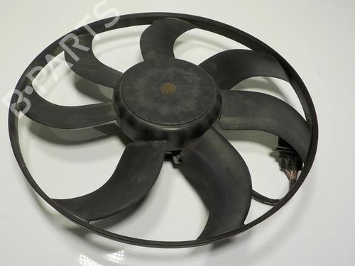 Used Radiator fan Radiator fan VW POLO V (6R1, 6C1) 1.2 TSI 16V (90 hp) 15106532 15106532