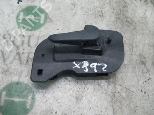 Used Front right interior door handle Front right interior door handle OPEL CORSA C (X01) 1.2 (F08, F68) (75 hp) 3733929 3733929