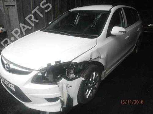 HYUNDAI i30 Estate (FD) 487356