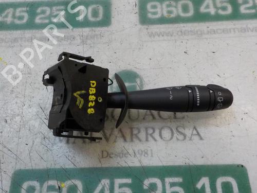 Used Steering column stalk Steering column stalk RENAULT TWINGO II (CN0_) 1.2 16V (CN04, CN0B) (75 hp) 3874062 3874062