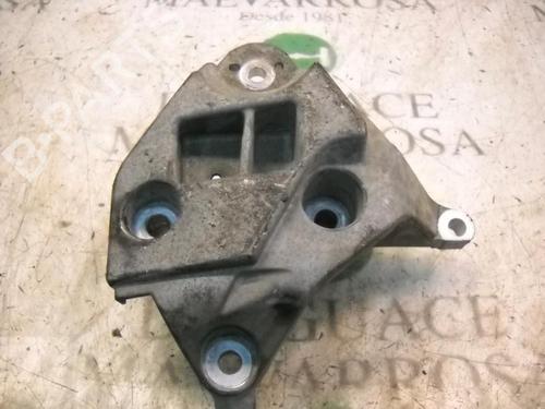 Used Engine mount RENAULT CLIO II (BB_, CB_) [1998-2016]  9079851
