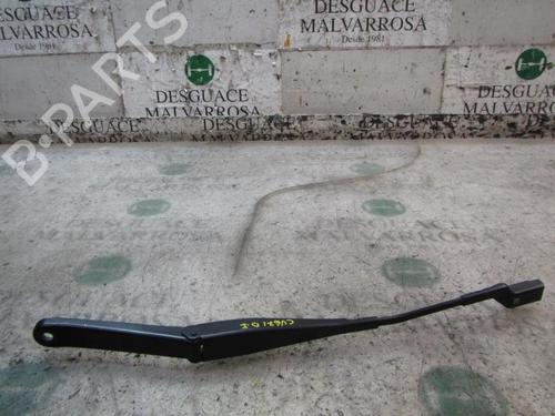 Front windshield wiper arm FORD FIESTA VI (CB1, CCN) 1.25 2026776