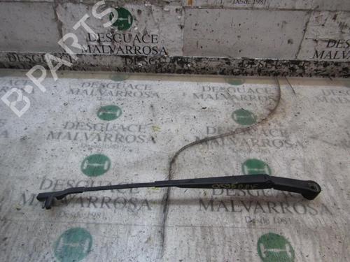 Used Front windshield wiper arm CITROËN C4 Grand Picasso I (UA_) 1.6 HDi (109 hp) 3841613