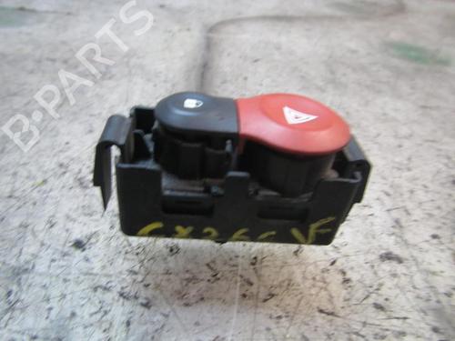 Used Warning switch Warning switch RENAULT KANGOO / GRAND KANGOO II (KW0/1_) 1.5 dCi 90 (KW05, KW08, KW0G, KW11) (90 hp) 3840393 3840393