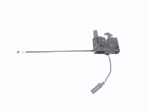 hood-lock-audi-a1-sportback-gba-82a823509-82a823509-2018-8771856 main image