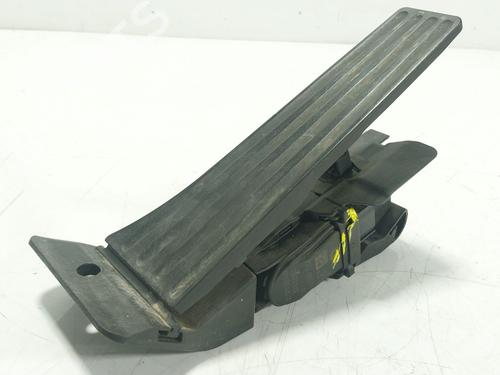 Used Pedal Pedal BMW 3 (F30, F80) 320 d (163 hp) 27979991 27979991