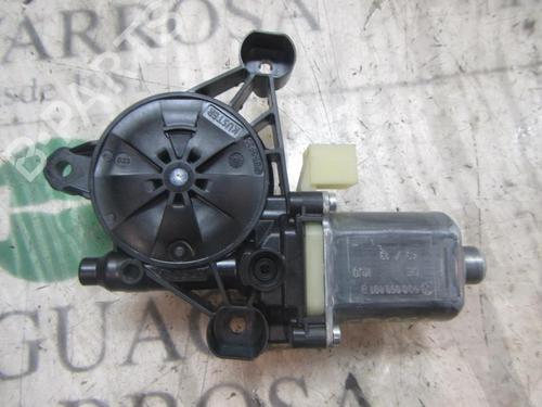 Used Left front window motor Left front window motor SEAT LEON (5F1) 1.2 TSI (110 hp) 4016836 4016836