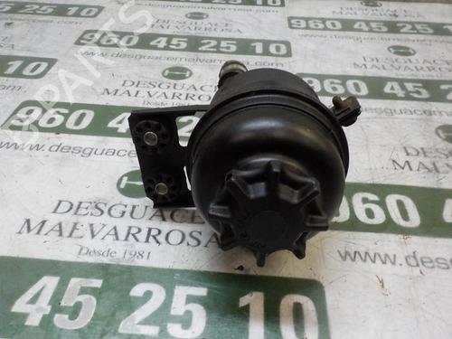 Used Power steering reservoir BMW 1 (E87) 120 d (163 hp) 14280406