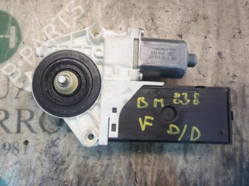 Right front window motor RENAULT LAGUNA III (BT0/1) 2.0 dCi (BT01, BT08, BT09, BT0E, BT0K, BT12, BT1C, BT1D,... BP3801975E20