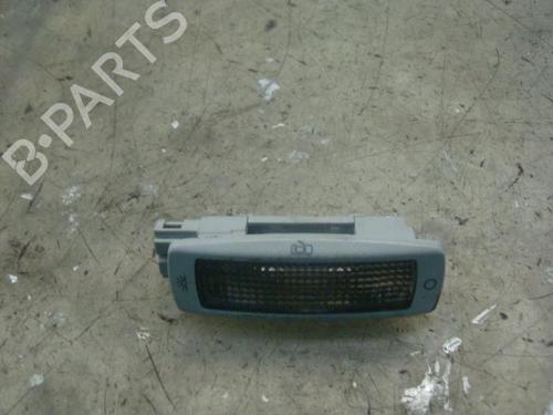 Luz interior Luz interior VW PASSAT B5 Variant (3B5) 1.9 TDI (110 hp) 7413958 7413958