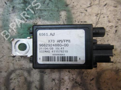 Used Electronic module Electronic module CITROËN C5 III (RD_) 2.0 16V (RDRFJC, RDRFJF) (140 hp) 3844840 3844840