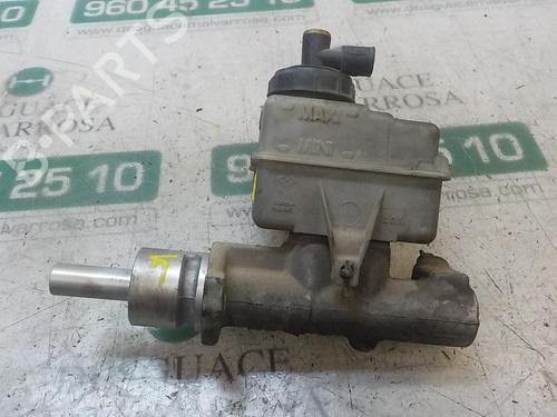 Used Brake master cylinder Brake master cylinder RENAULT MASTER II Van (FD) 2.5 dCi (115 hp) 3872359 3872359