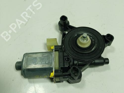 Used Left front window motor Left front window motor CUPRA LEON Sportstourer (KL8, KU8, KUD) [2020-2026] 16108674 16108674