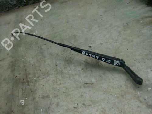 Used Front windshield wiper arm Front windshield wiper arm AUDI A3 (8L1) 1.8 (125 hp) 3750251 3750251