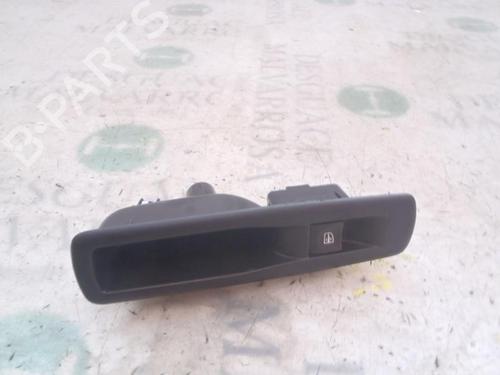 Used Left rear window switch RENAULT SCÉNIC III (JZ0/1_) [2008-2016]  3823336