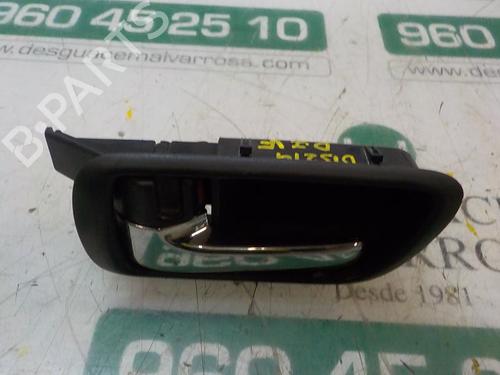 Used Front left interior door handle TOYOTA COROLLA Verso (ZER_, ZZE12_, R1_) 2.2 D-4D (AUR10_, AUR10R) (136 hp) 3865522