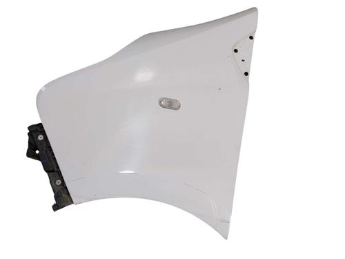 left-front-fenders-renault-trafic-iii-van-fg_-2014-39417040 main image