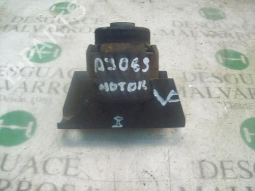 Used Engine mount Engine mount FORD COUGAR (EC_) 2.5 V6 24V (170 hp) 9086791 9086791
