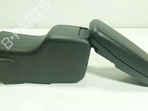 Used Armrest / Center console Armrest / Center console TOYOTA YARIS CROSS (MXP_) 1.5 Hybrid (MXPJ11) (131 hp) 29321706 29321706