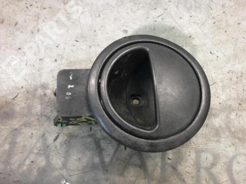 Used Front left interior door handle Front left interior door handle DAEWOO KALOS (KLAS) 1.2 (72 hp) 3789681 3789681