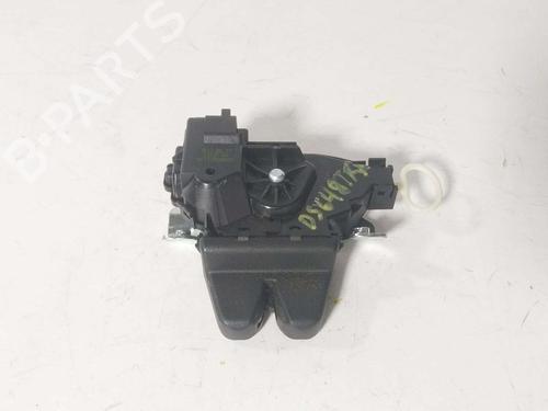 Used Hood lock Hood lock MERCEDES-BENZ C-CLASS (W205) C 220 BlueTEC / d (205.002, 205.004) (170 hp) 39386985 39386985