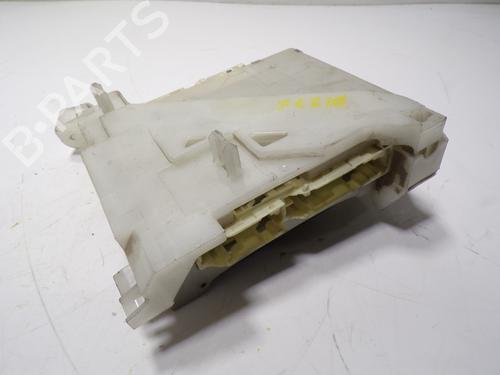 Zekeringkast LEXUS CT (ZWA10_)  | BP12979644E1