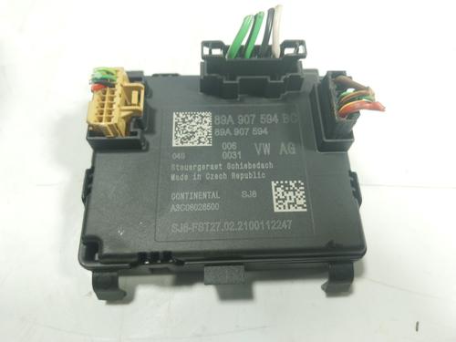 Used Electronic module Electronic module AUDI Q4 E-TRON SUV (F4B) 40 (204 hp) 16744389 16744389