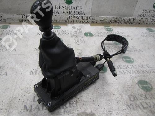 Used Manual gearbox selector Manual gearbox selector DACIA LODGY (JS_) 1.5 dCi (JSMC, JSAF) (107 hp) 7410449 7410449