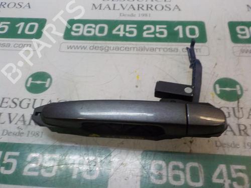 Used Rear left exterior door handle TOYOTA COROLLA Verso (ZER_, ZZE12_, R1_) 2.2 D-4D (AUR10_, AUR10R) (136 hp) 3865764