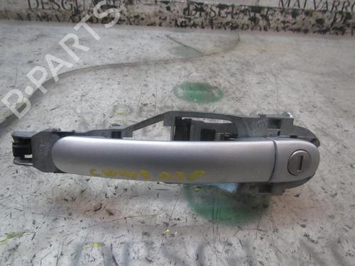 Used Front left exterior door handle SEAT LEON (1P1) 1.9 TDI (105 hp) 3839012