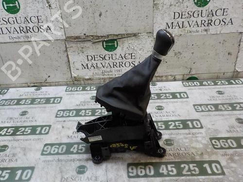 Gear lever FORD FIESTA VI (CB1, CCN) 1.5 TDCi BP7411420M90