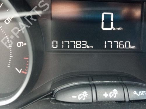 Instrument cluster PEUGEOT 208 I (CA_, CC_) 1.2 PureTech 82 | BP7698889C47 