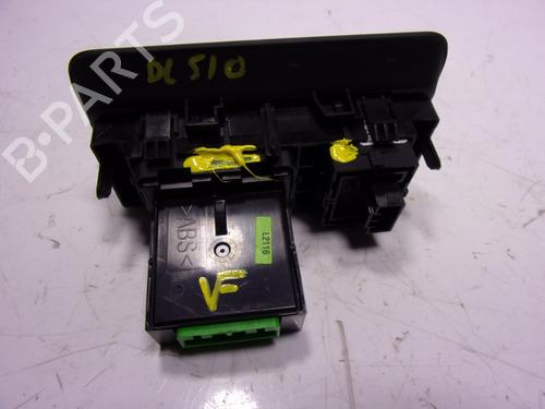 Tailgate handle LAND ROVER DISCOVERY V (L462) D300 MHEV 4x4 | BP15647712C132 