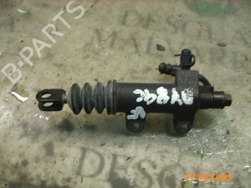 Used Clutch slave cylinder Clutch slave cylinder KIA CARENS II MPV (FJ) 2.0 CRDi (113 hp) 14265127 14265127