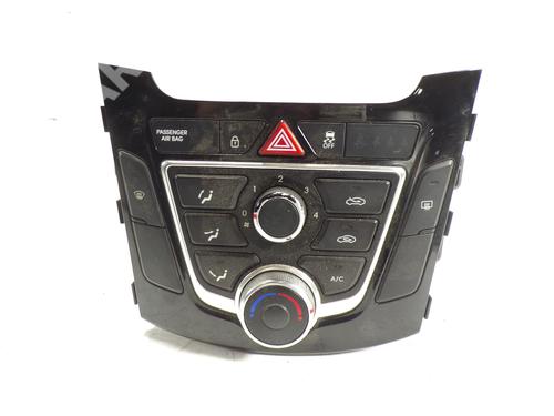 Used Climate control Climate control HYUNDAI i30 (GD) 1.4 (101 hp) 10002980 10002980