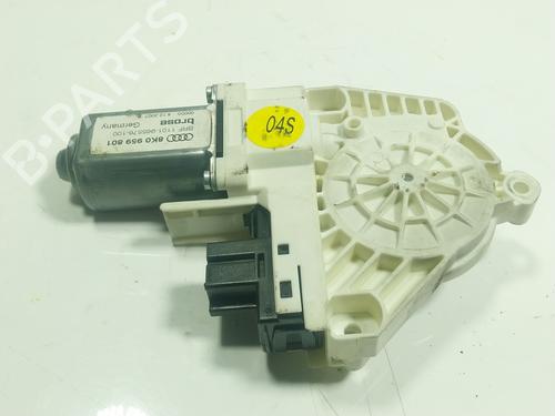 Used Left front window motor Left front window motor AUDI A4 B8 (8K2) 2.0 TDI (143 hp) 18898256 18898256