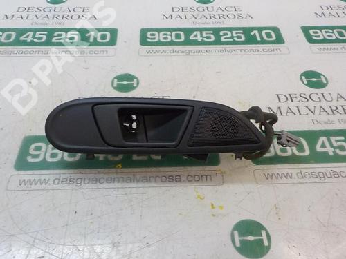 front-right-interior-door-handle-ford-fiesta-vi-cb1-ccn-16-tdci-1686129-2008-2009-2010-2011-2012-2013-2014-2015-2016-2017-3865908 main image
