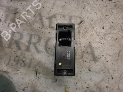 Left rear window switch JAGUAR X-TYPE I (X400) 2.0 D | BP3793333I29 - Image 2
