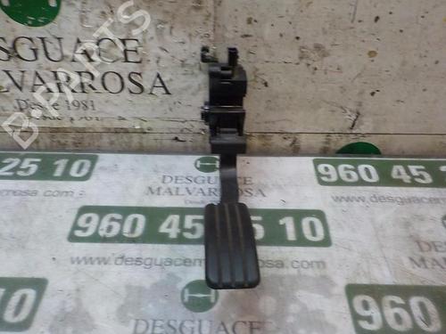 Used Pedal Pedal DACIA LODGY (JS_) 1.5 dCi (90 hp) 3864330 3864330