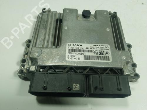 Used Engine control unit (ECU) Engine control unit (ECU) PEUGEOT 208 II (UB_, UP_, UW_, UJ_) 1.2 PureTech 100 (101 hp) 17526036 17526036